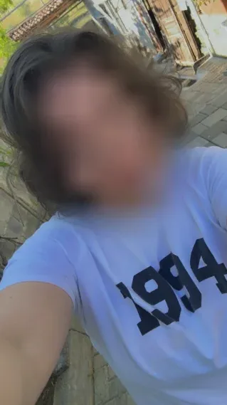Emilia, 32