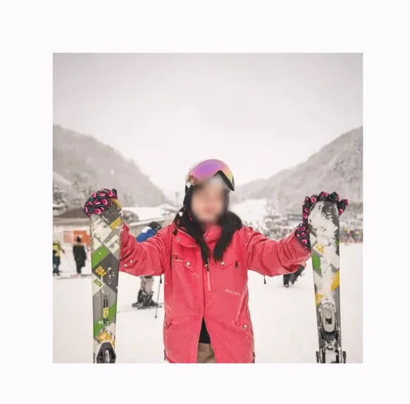 Katri, 33