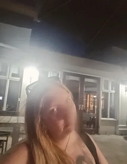 Yasmin, 35